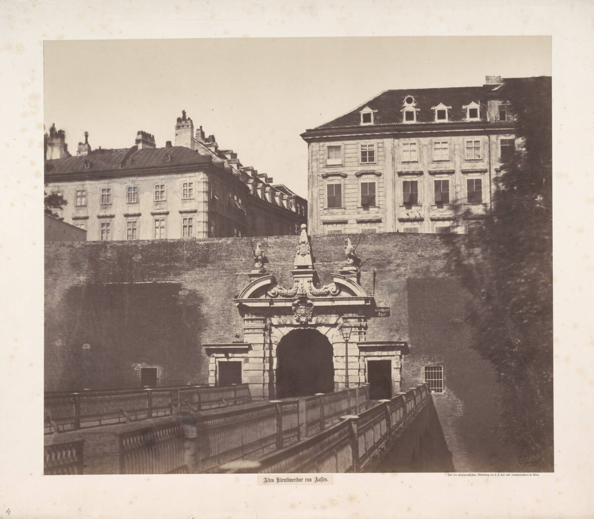 K.K.Hof-undStaatsdruckereiWien, Altes Kärnthnerthor von Aussen
