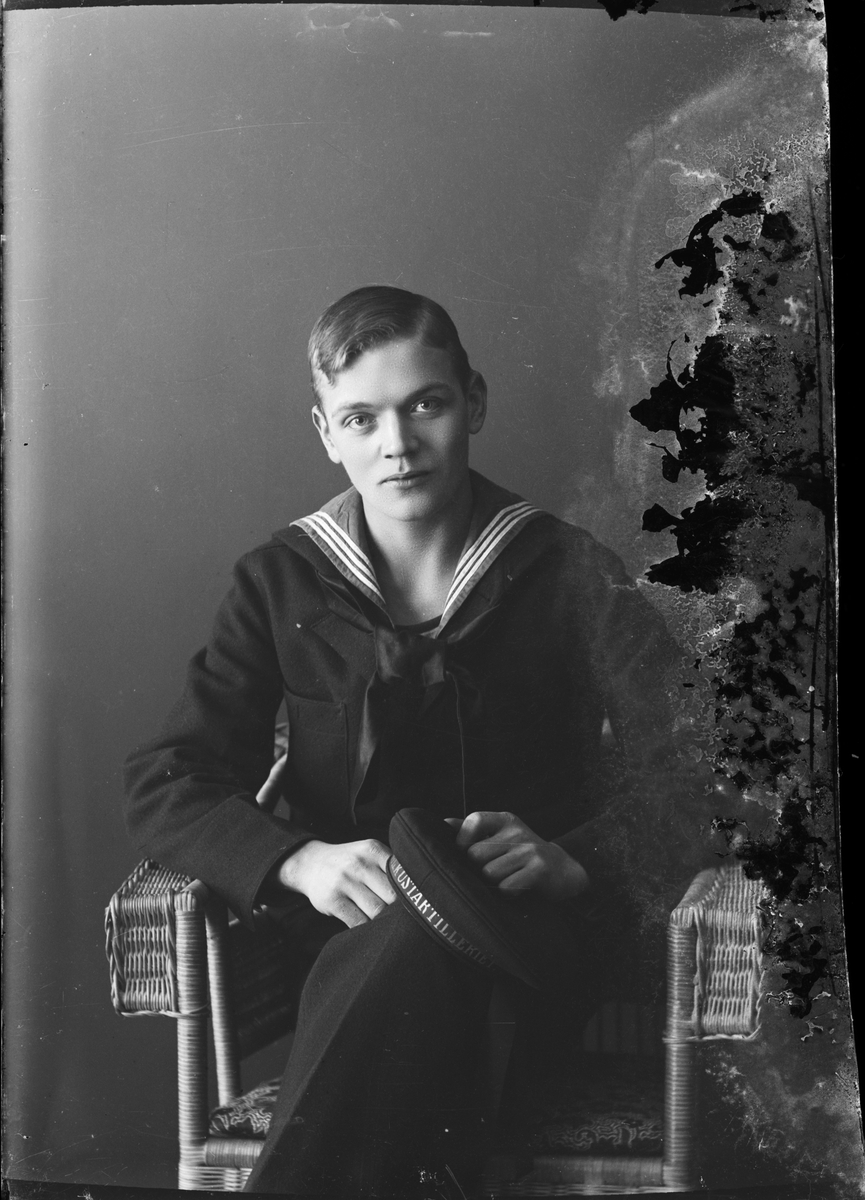 Skötsner-Edhlund, Ateljé Portrait - Sailor, Östhammar, Uppland