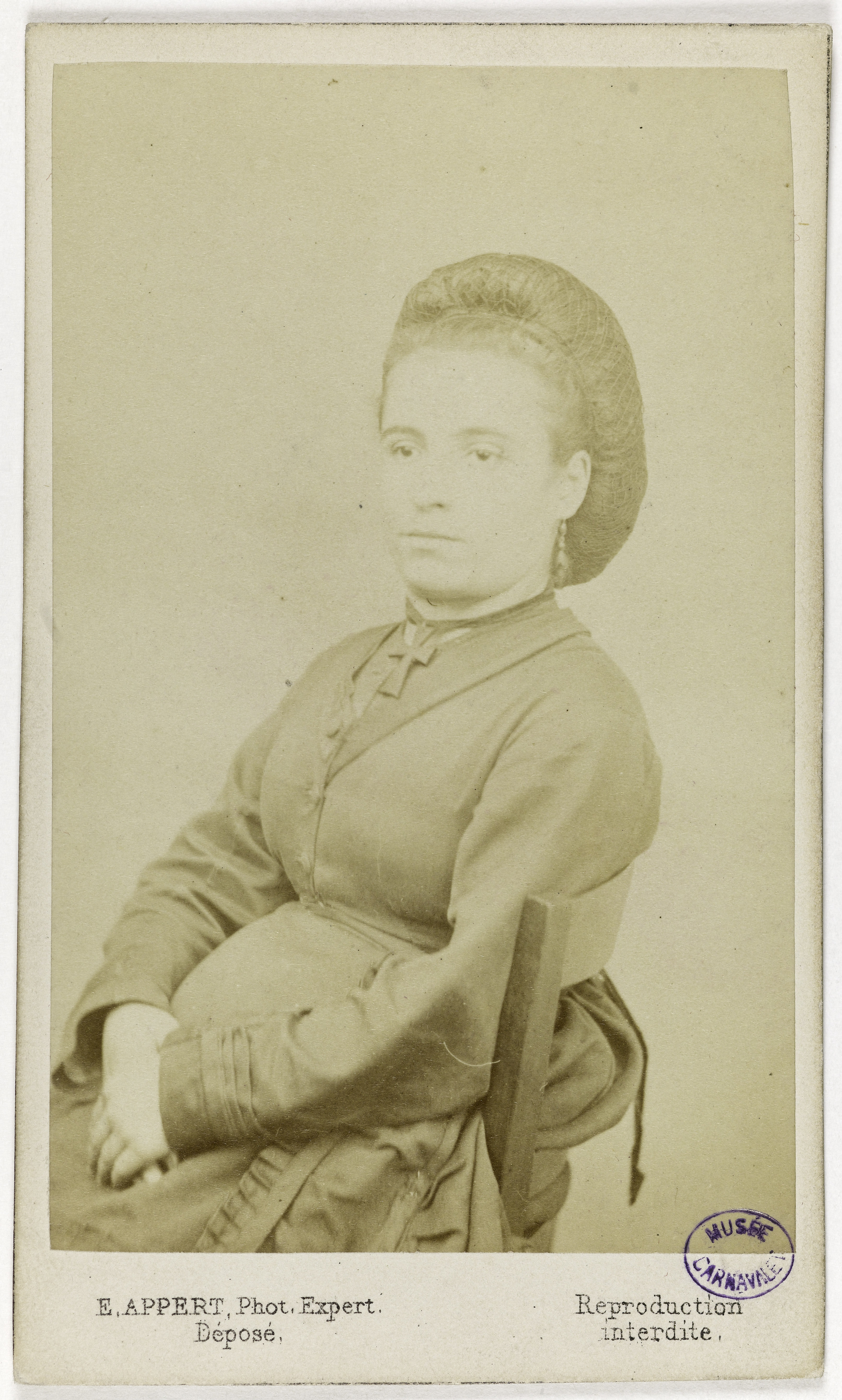 Ernest Charles Appert, Portrait de Joséphine Michel, membre de la Commune en 1871.