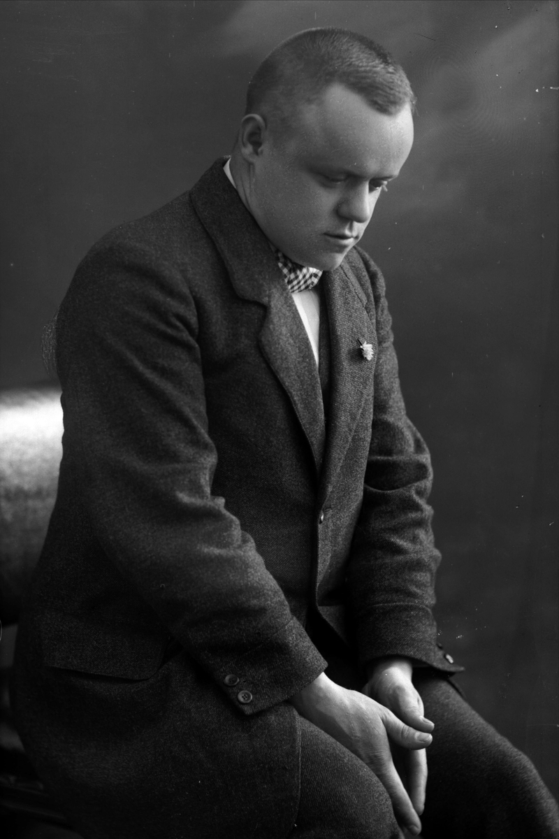 Gustav Borgen, NFB.02982