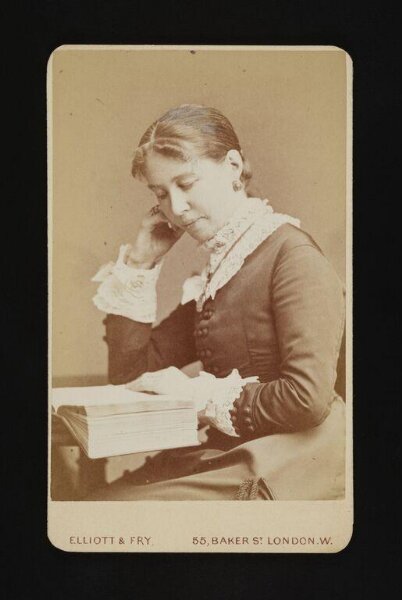 Elliott & Fry, A portrait of a woman