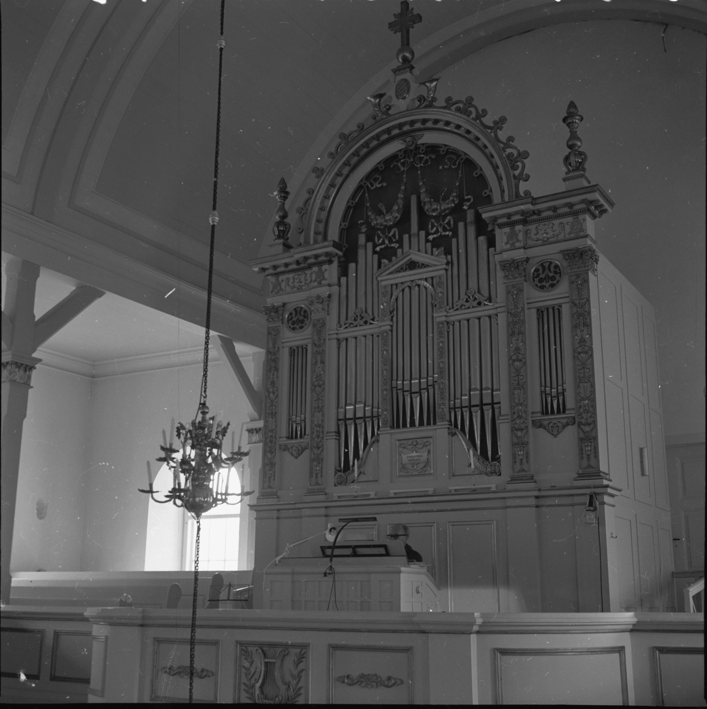 Reine Axel Unnerbäck, Vederslövs Nya kyrka