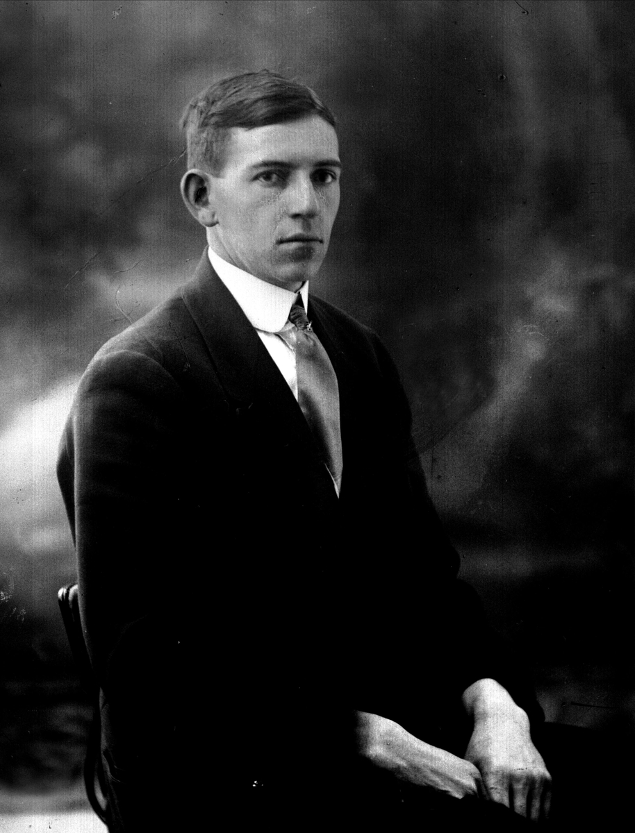 Gustav Borgen, NFB.02906