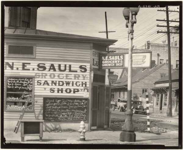Walker Evans, Street Scene, New Orleans, Louisiana