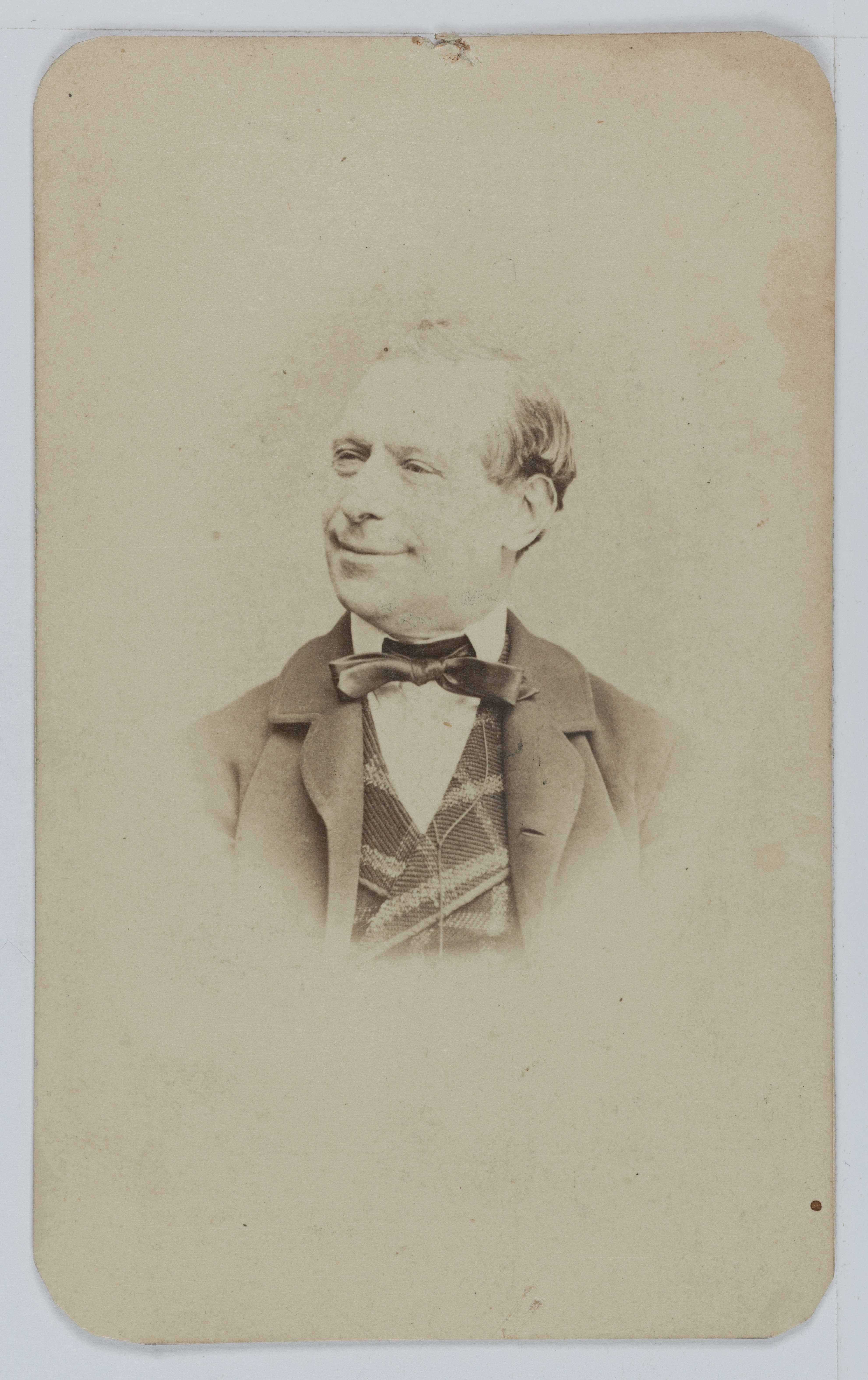 Carjat & Cie, Portrait de Pierre Alfred Ravel (1811/1813--1881), acteur de théâtre entre 1837 et 1876.