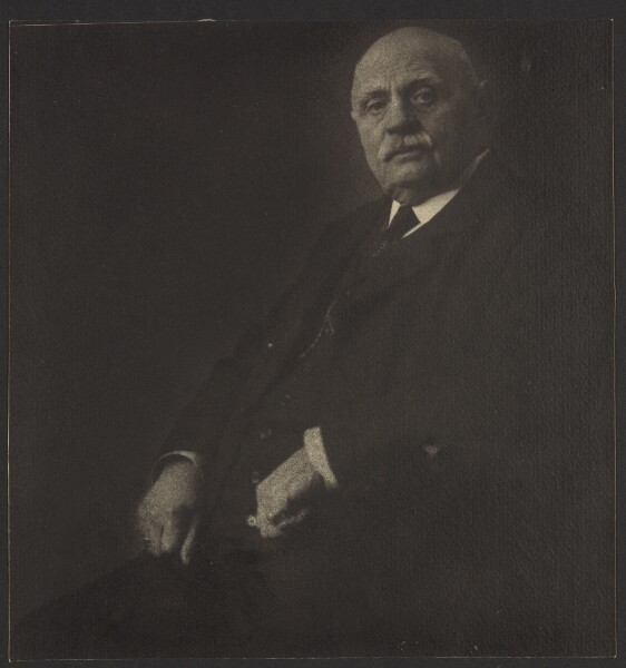 Günther Krampf, [Portrait of an old man]
