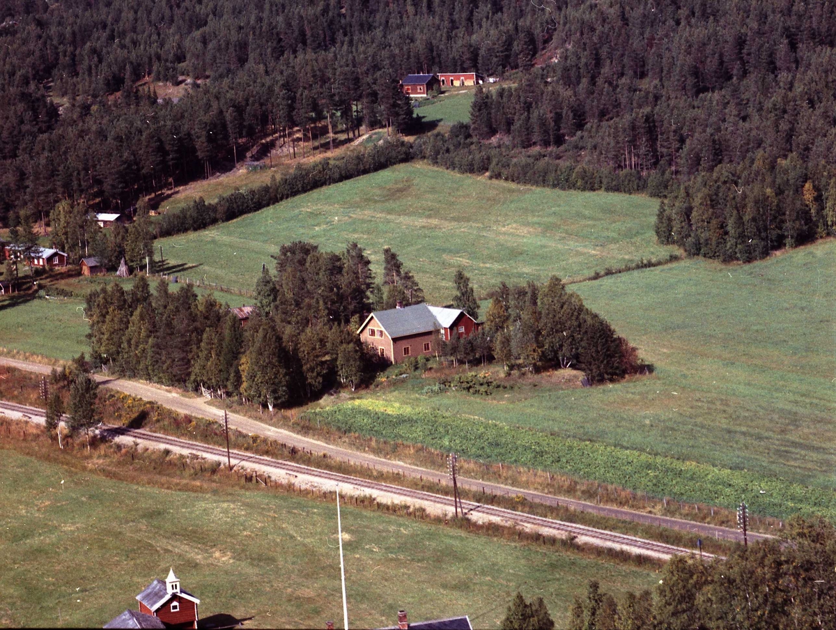 Widerøes Flyveselskap A/S, Gårdsbruk