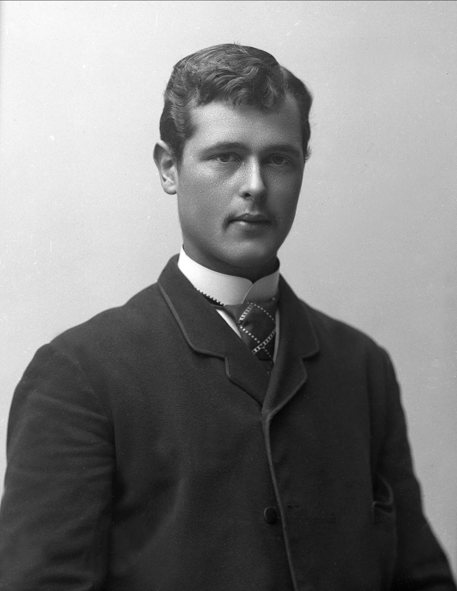 Gustav Borgen, NFB.41994