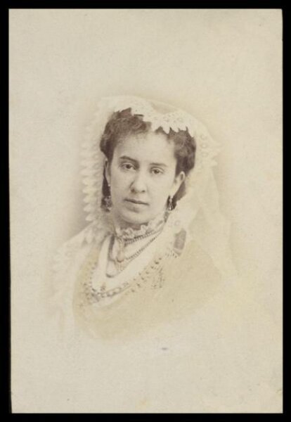 London Stereoscopic and Photographic Company, Guy Little Theatrical Photograph