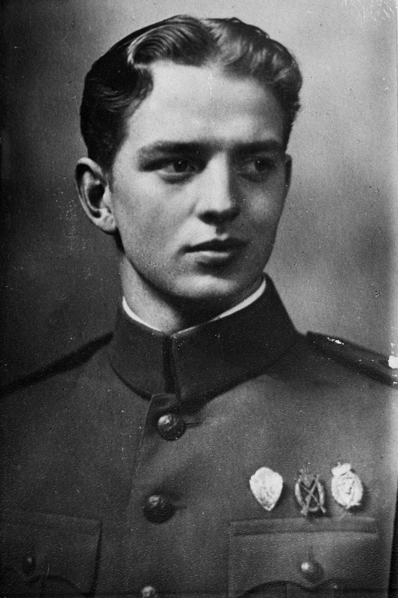 Ukjent, Portrett av ung soldat