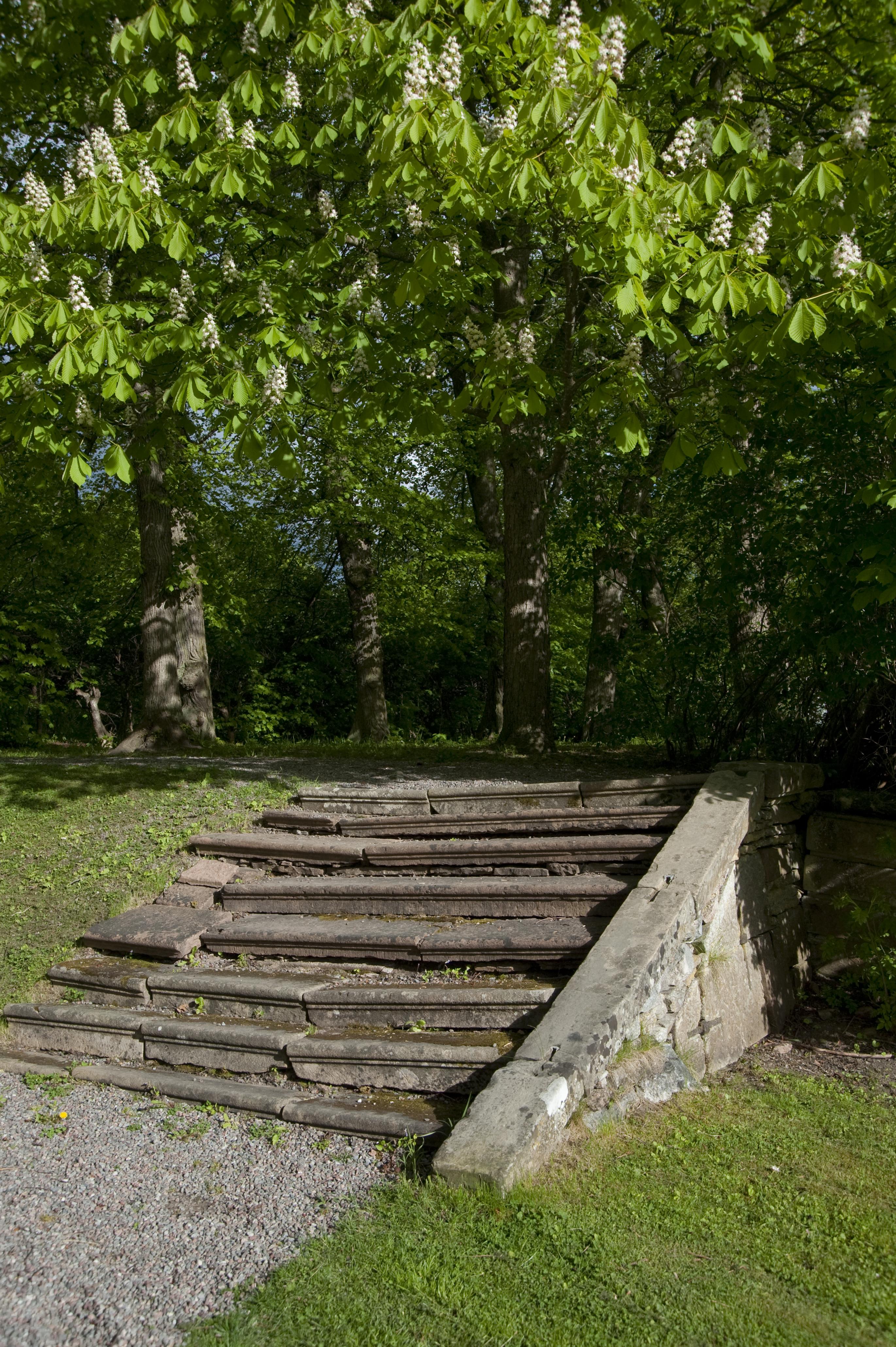 Bengt A Lundberg, Näsby slott