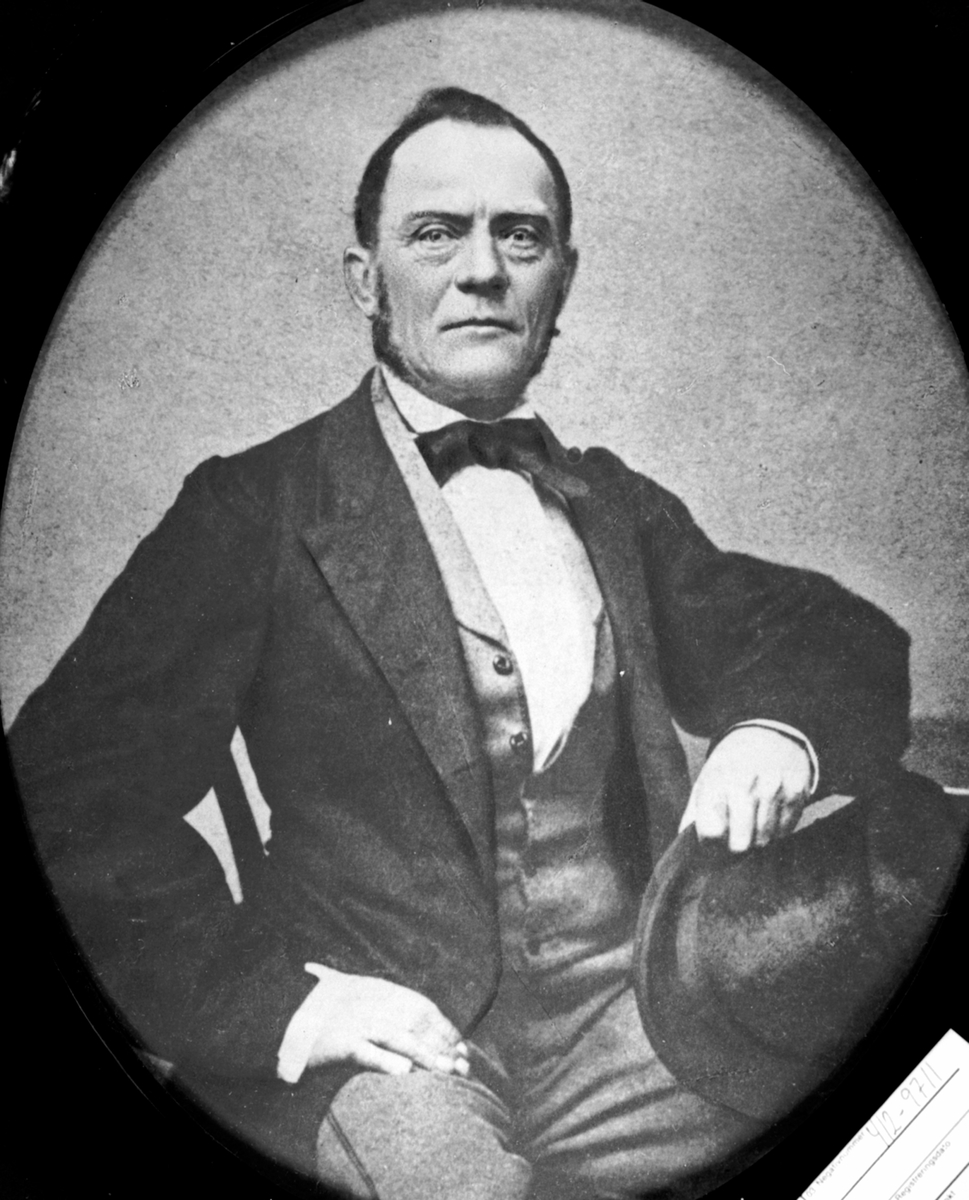 Anno Domkirkeodden, Nils Jacobsen Hoel 14. 07. 1813 - 17. 07. 1891, Hovelsrud, Helgøya.