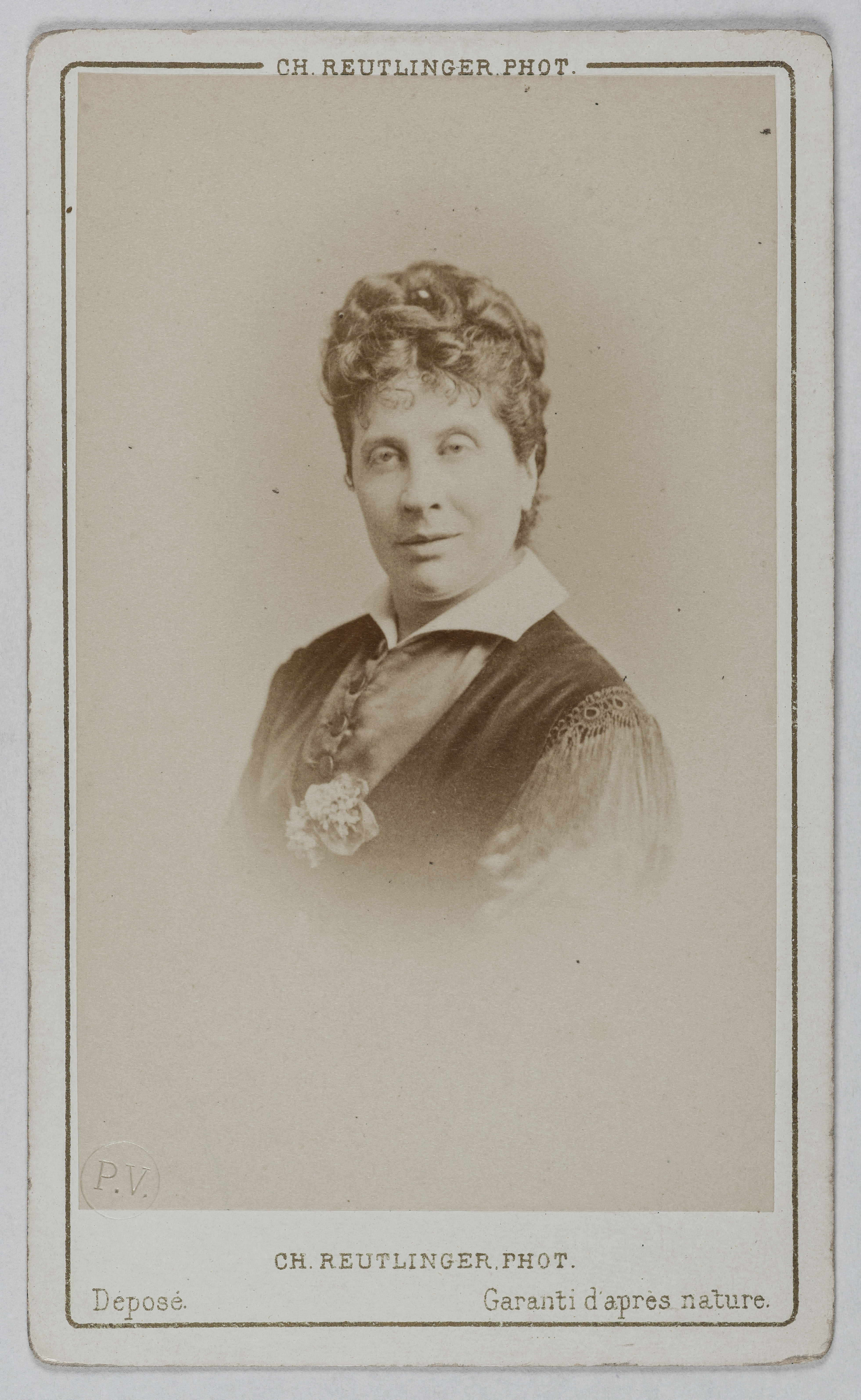 Charles Reutlinger, Portrait de Favart Marie, (née Pierrette Maria Pingaud), (1833-1908), (actrice)