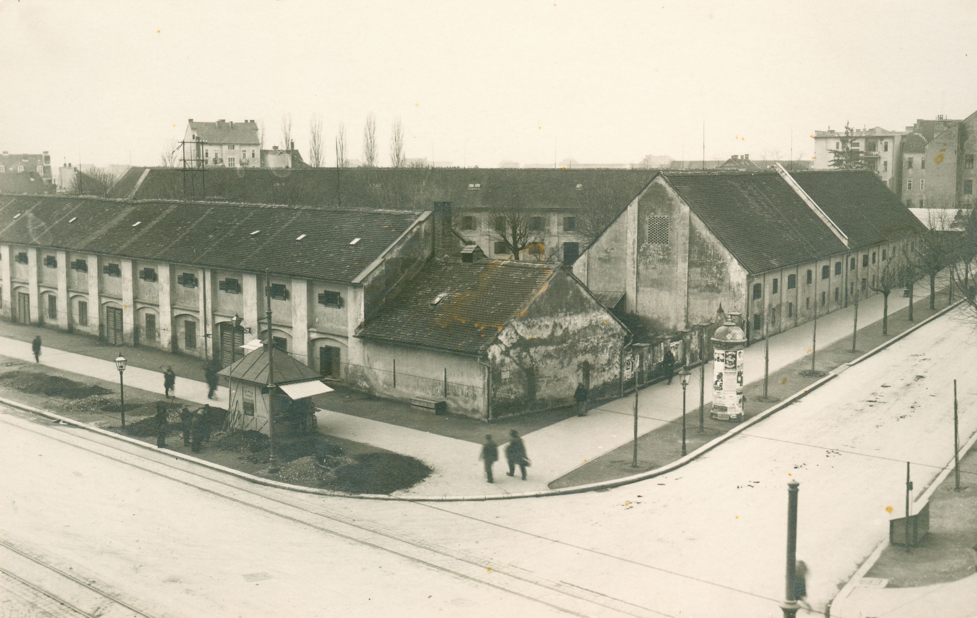 Vladimir Horvat, Zagreb (ugao Savske i Vojničke ulice), Prostor gdje se planirao graditi Jugoslavenski sokolski dom
