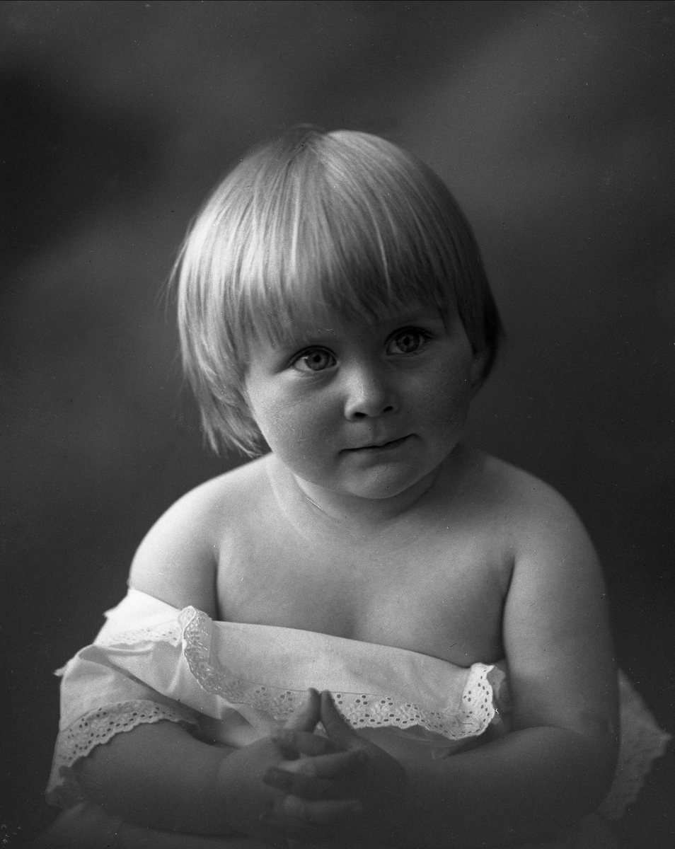 Gustav Borgen, NFB.44672
