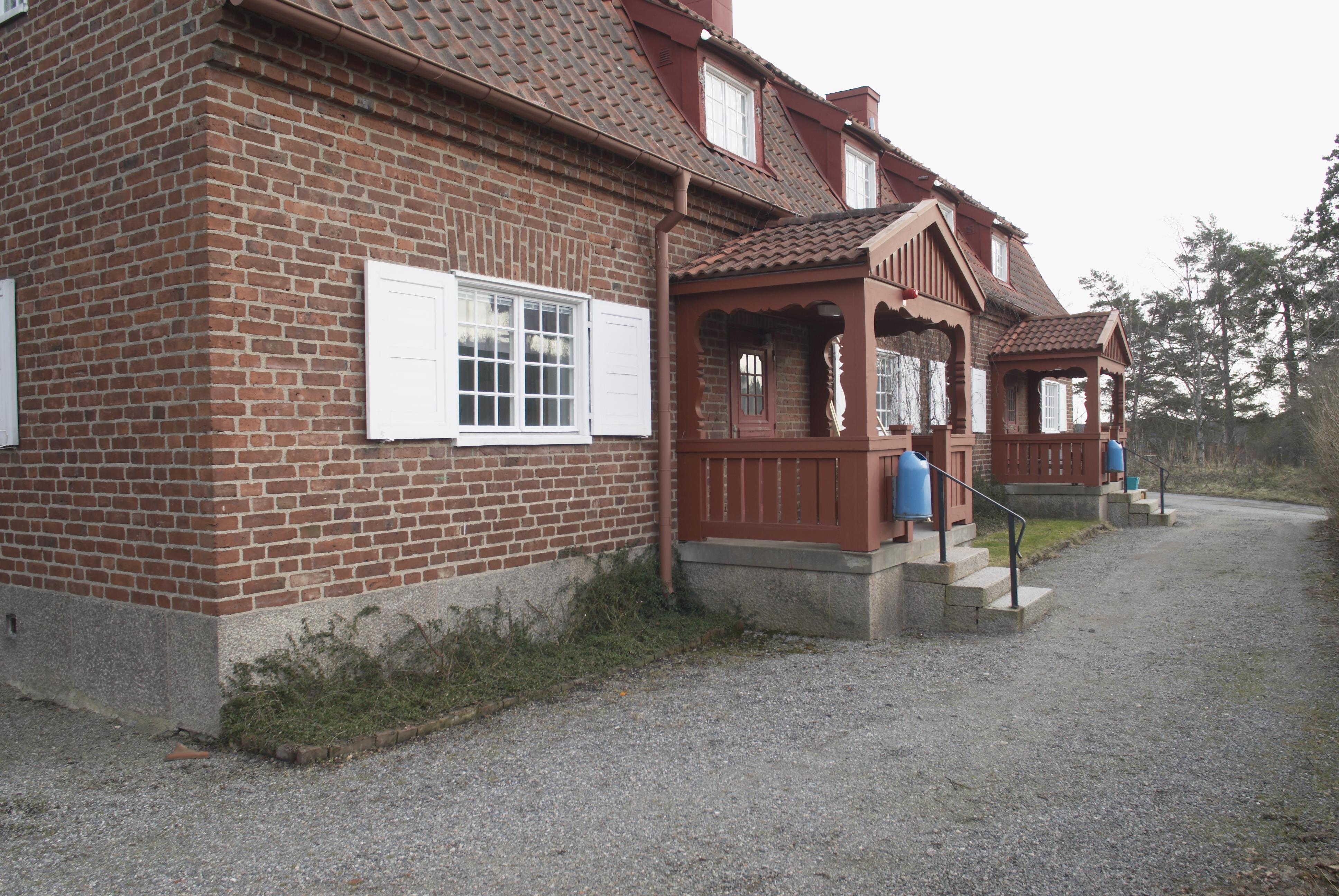 Bengt A Lundberg, Berga slott