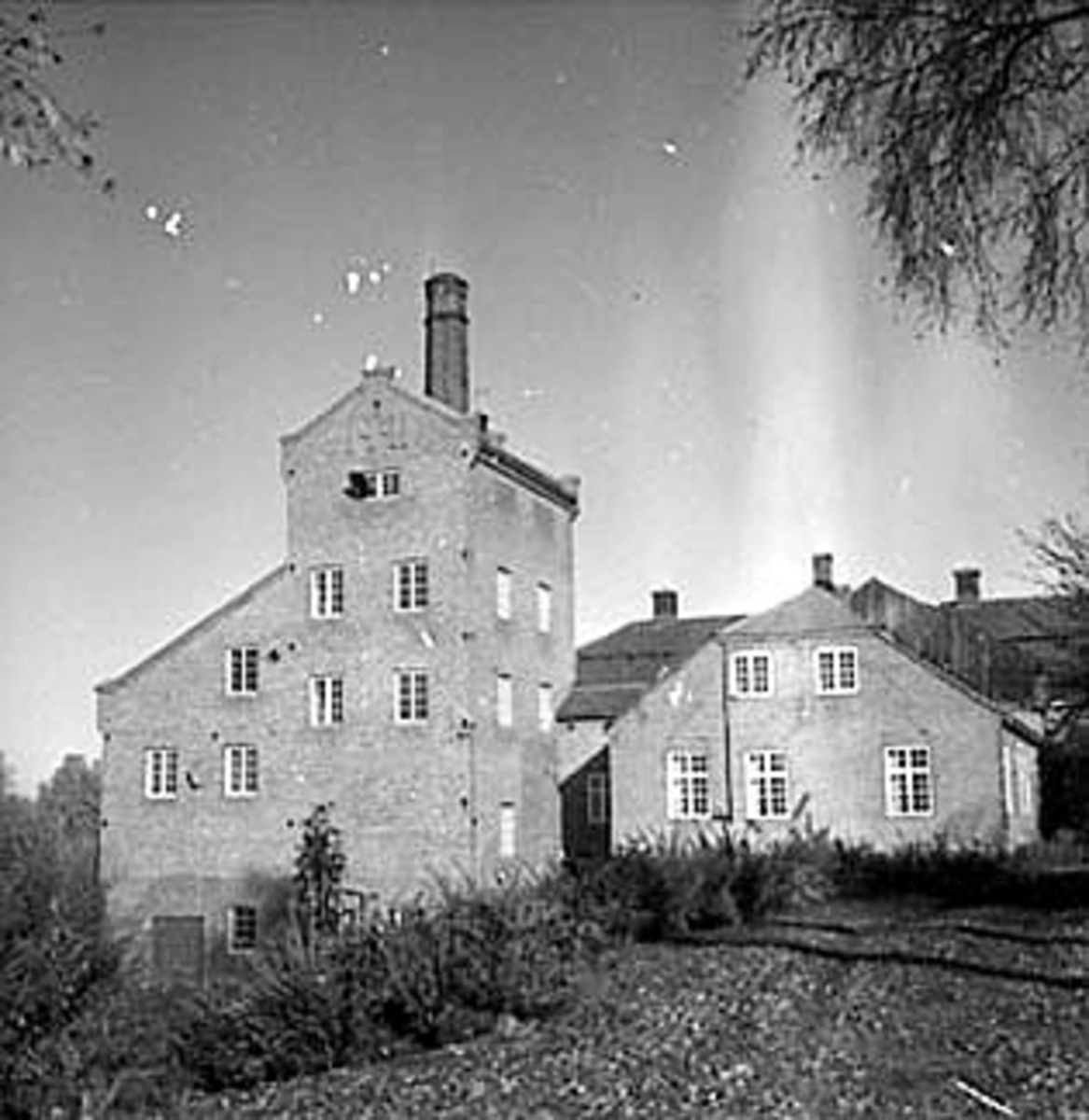 Anno Domkirkeodden, EKSTERIØR: ATLUNGSTAD BRENNERI, ATLUNGSTAD BRÆNDERI, OTTESTAD,