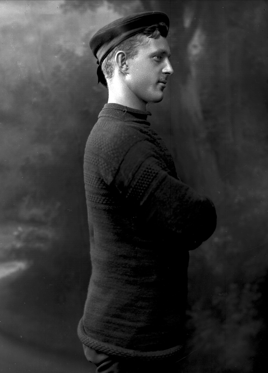 Gustav Borgen, Portrett, mann i uniform, aspirant Karl Svan.
