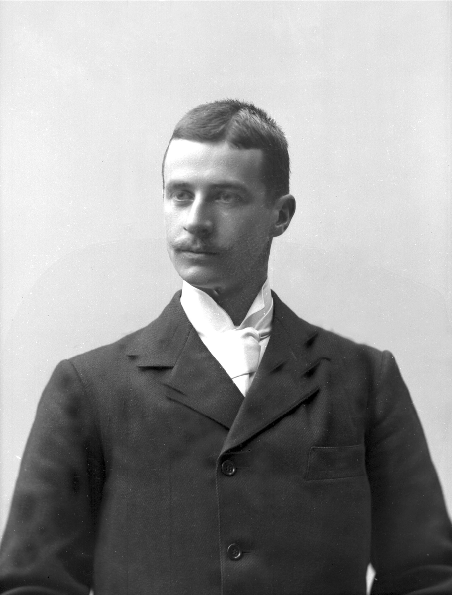 Gustav Borgen, NFB.30174