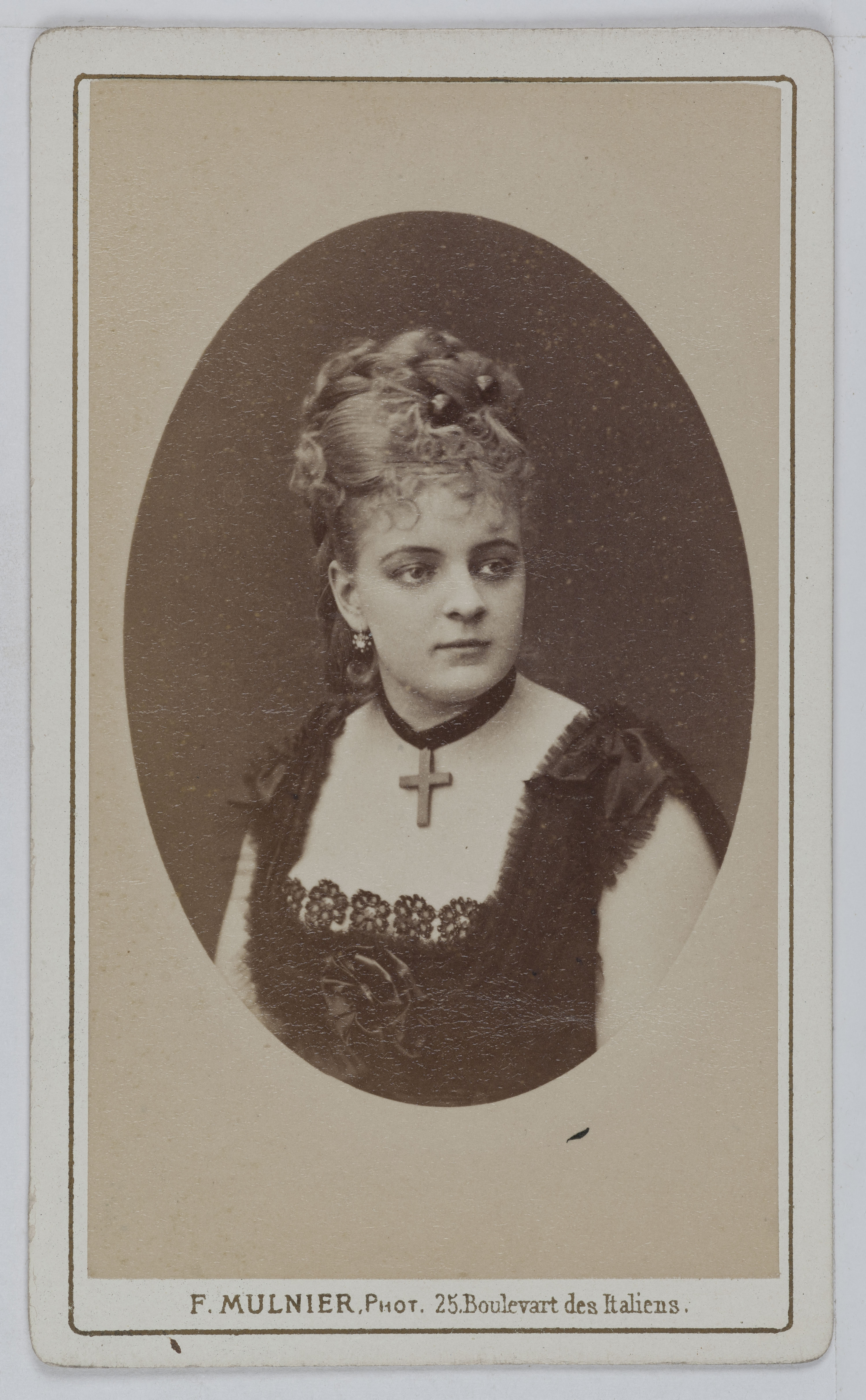 Ferdinand Mulnier, Portrait de Joséphine Rescke (1855-1891), cantatrice polonaise à l'Opéra.
