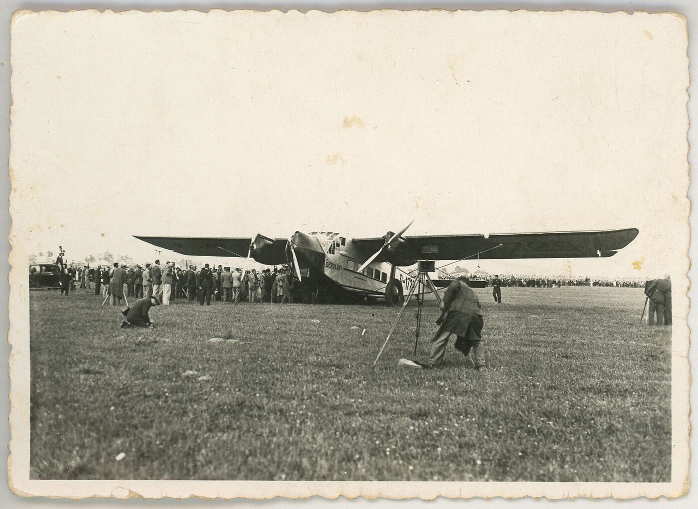 Nežinomas fotografas, Lėktuvas Aleksoto aerodrome