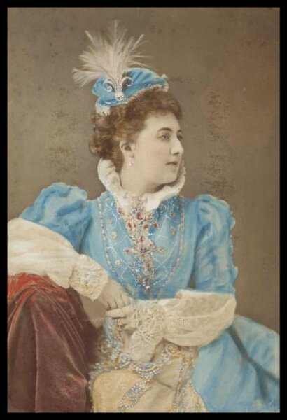 London Stereoscopic and Photographic Company, Guy Little Theatrical Photograph