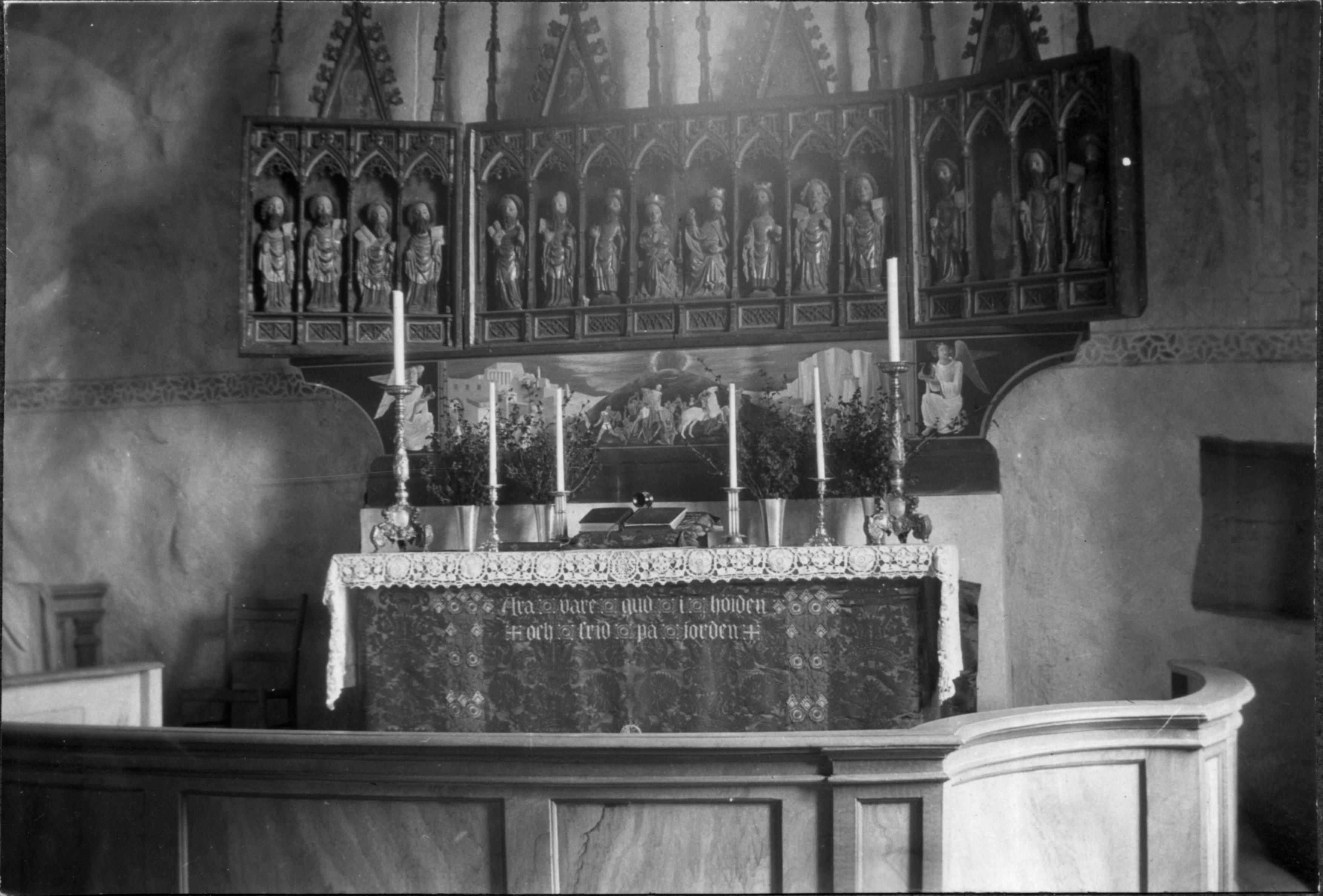 Berit Wallenberg, Roslags-Bro kyrka