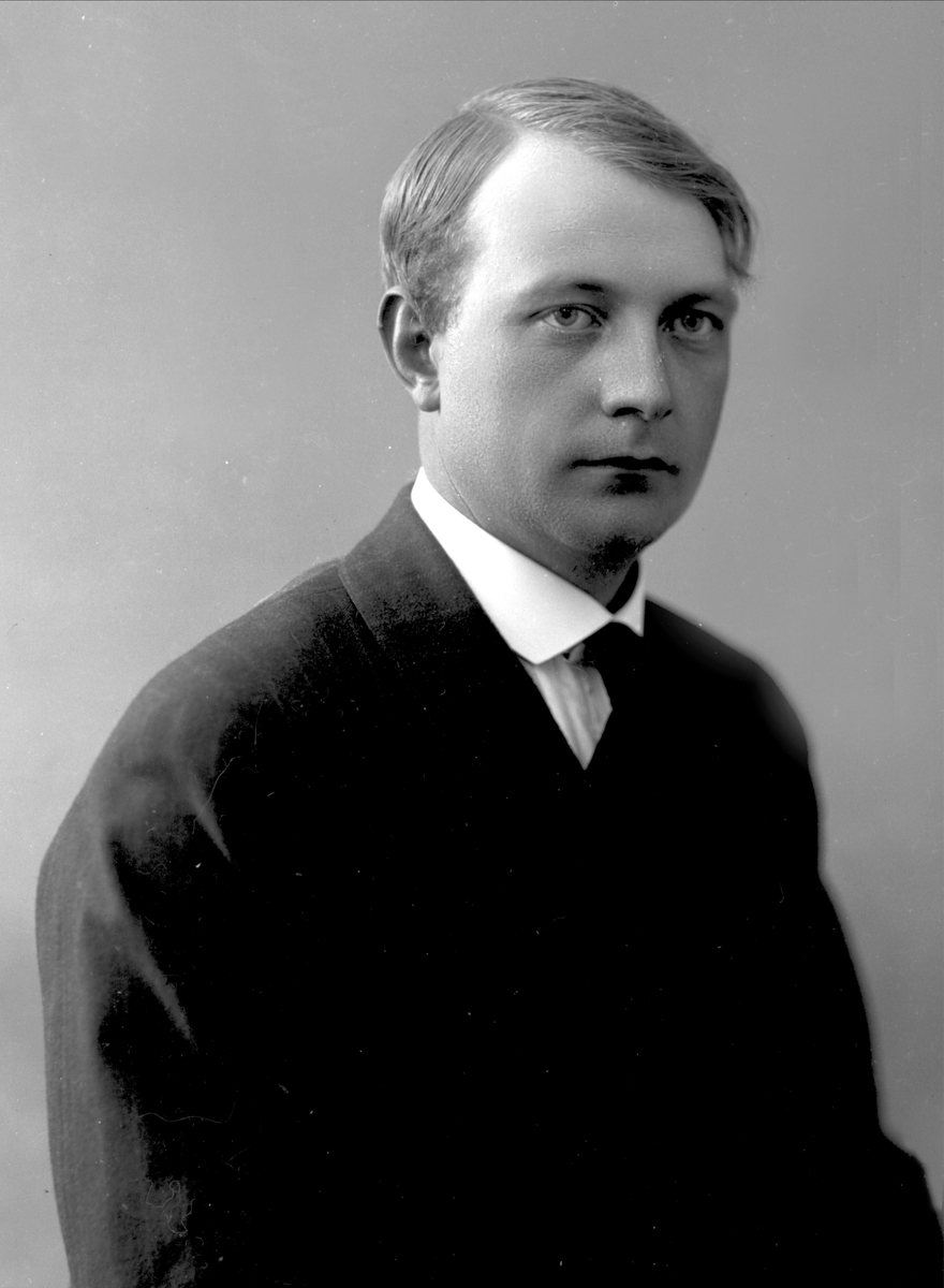Gustav Borgen, NFB.29270