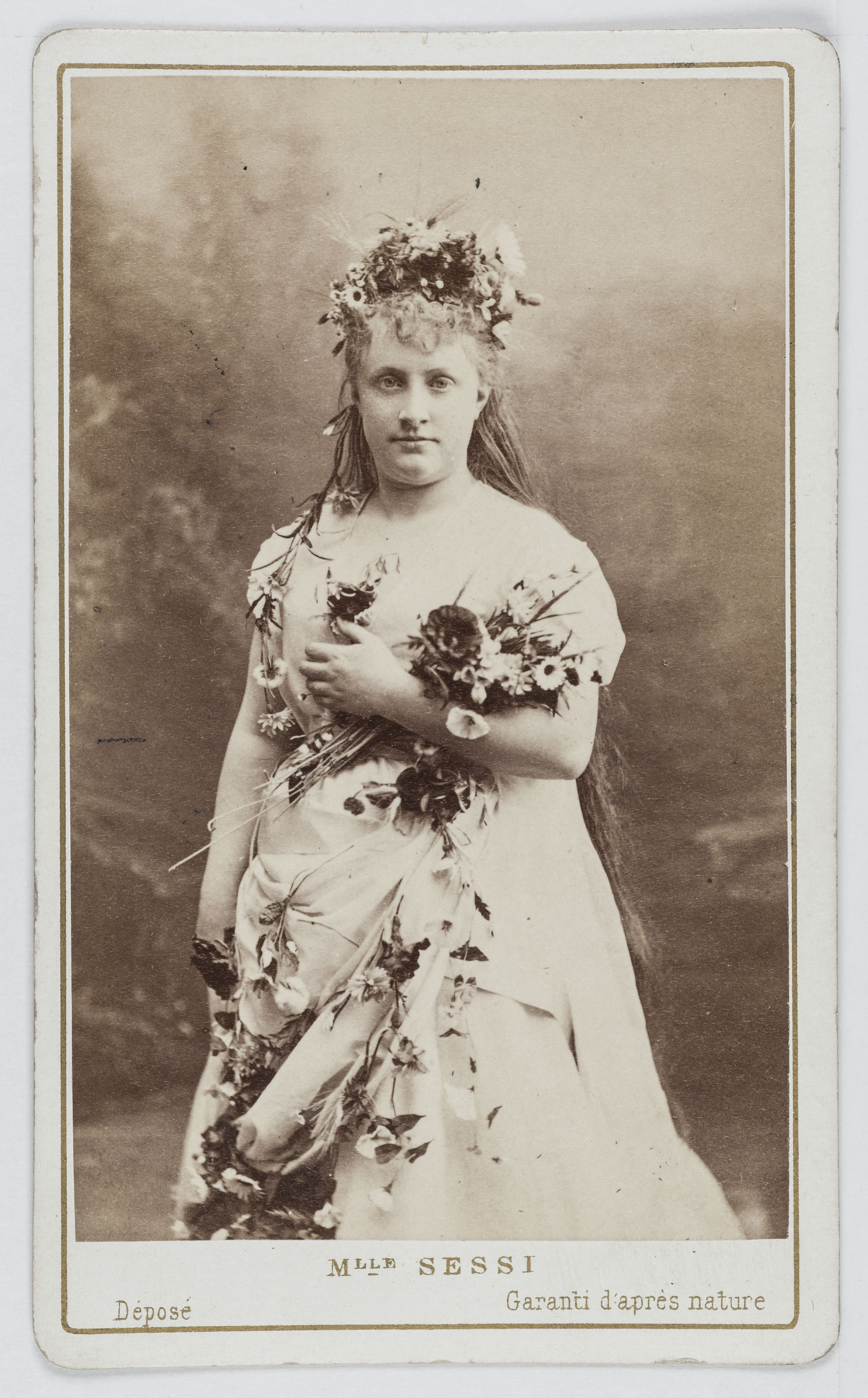 Charles Reutlinger, Portrait de Mathilde Sessi, soprano au Théâtre des Italiens en 1872 et à l'Opéra.