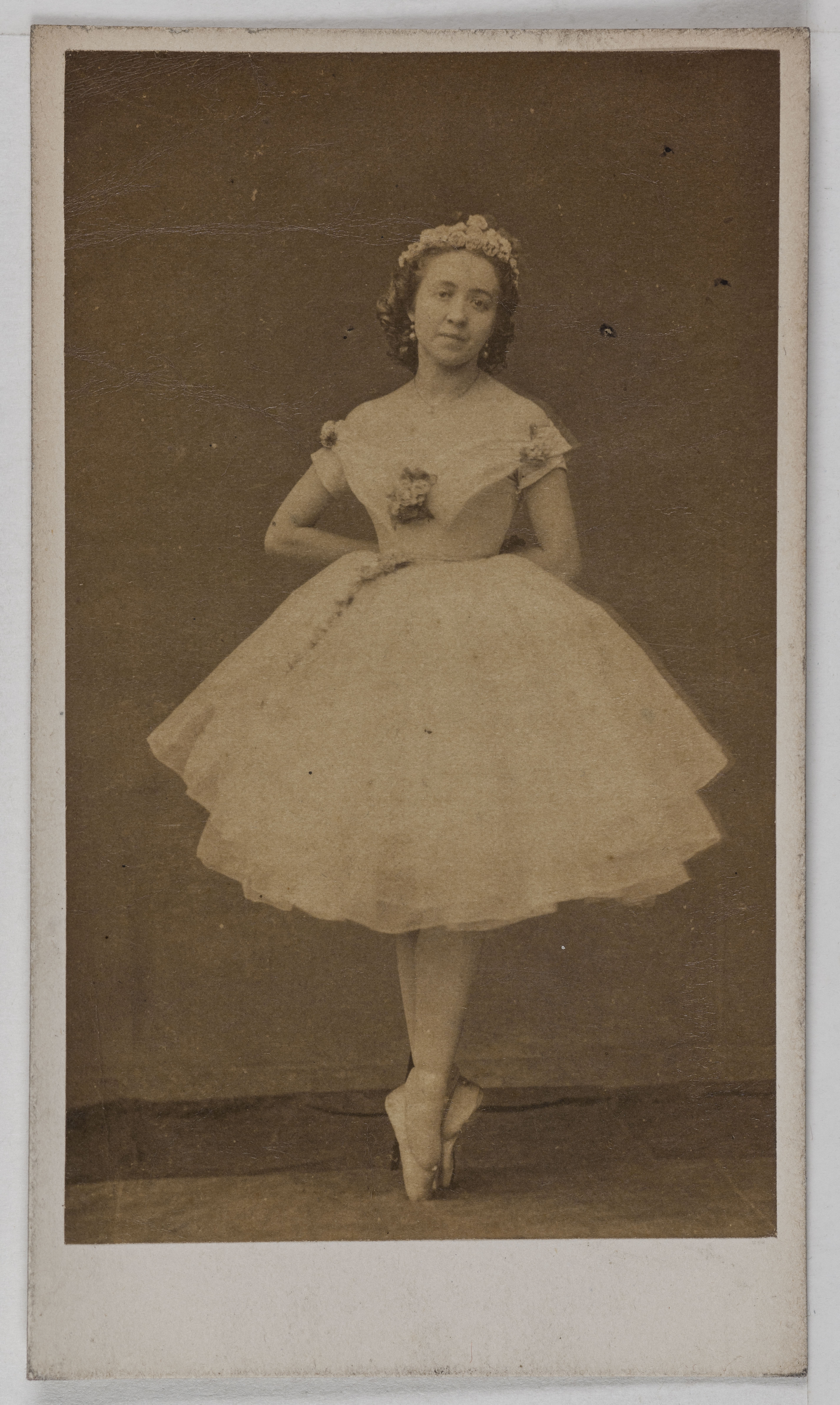 Pierre Petit & Trinquart, Portrait de Magny, (danseuse)