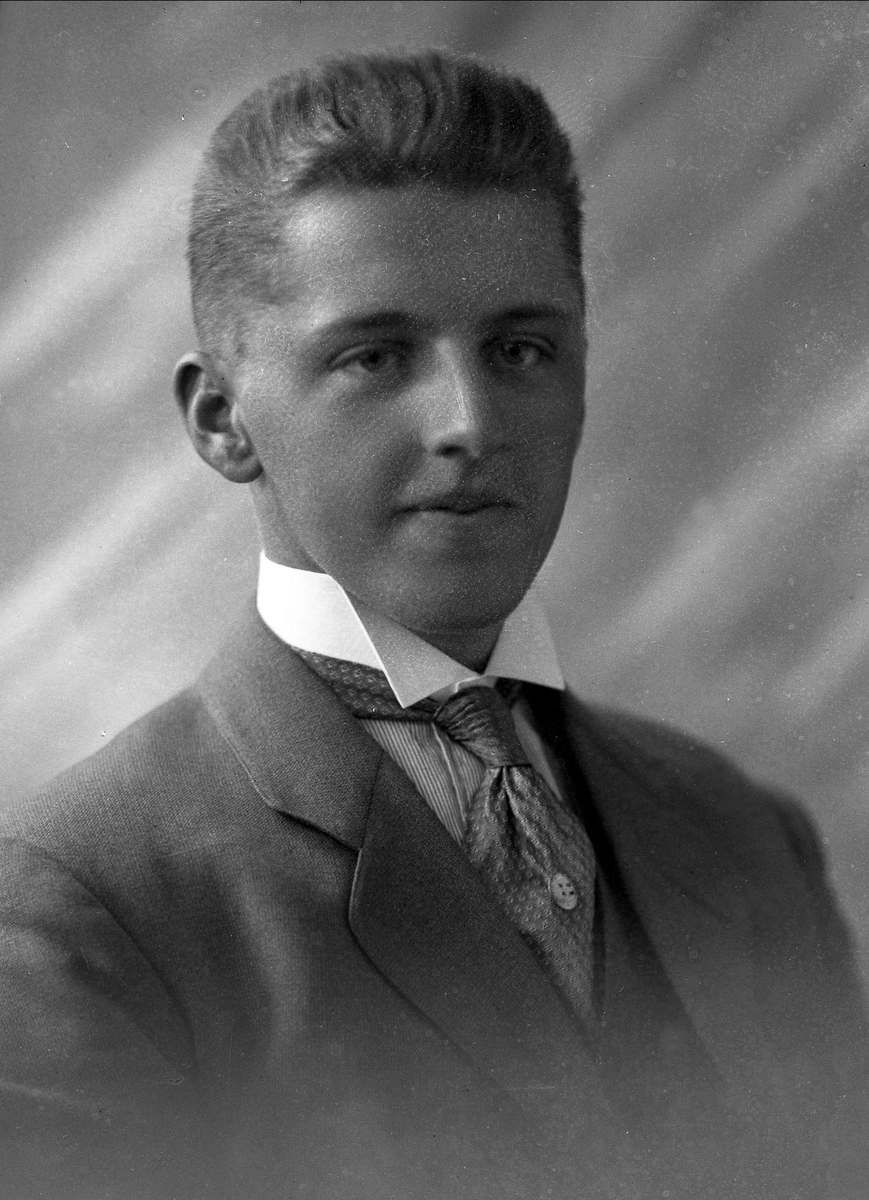 Gustav Borgen, NFB.41096