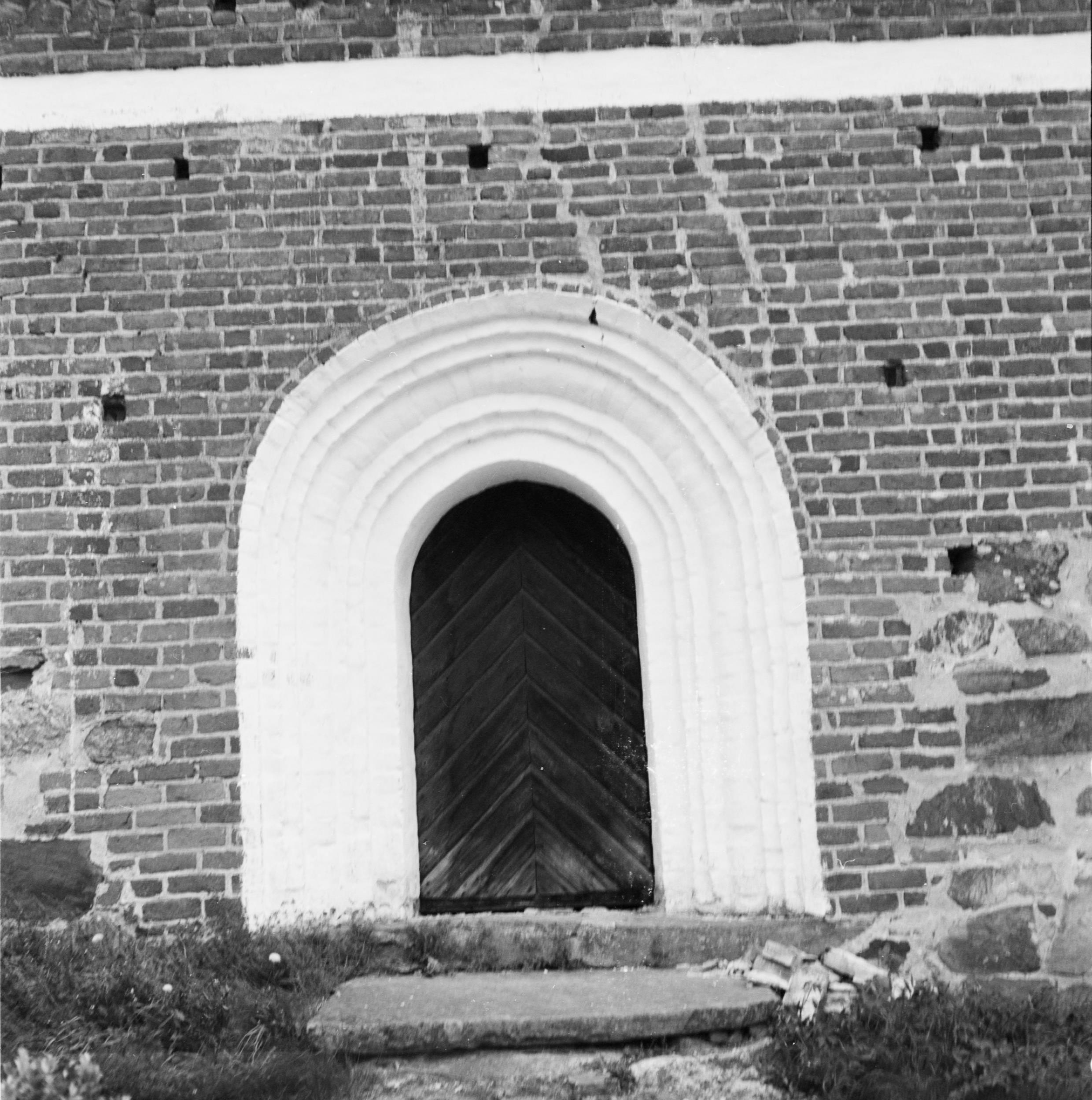 Åke Nisbeth, Österlövsta kyrka