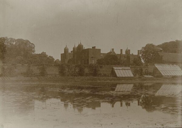Unknown, Photograph