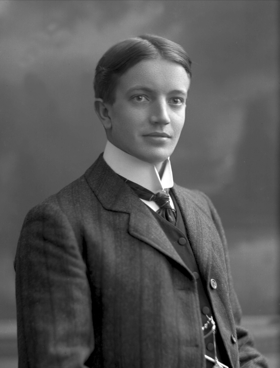 Gustav Borgen, NFB.37110