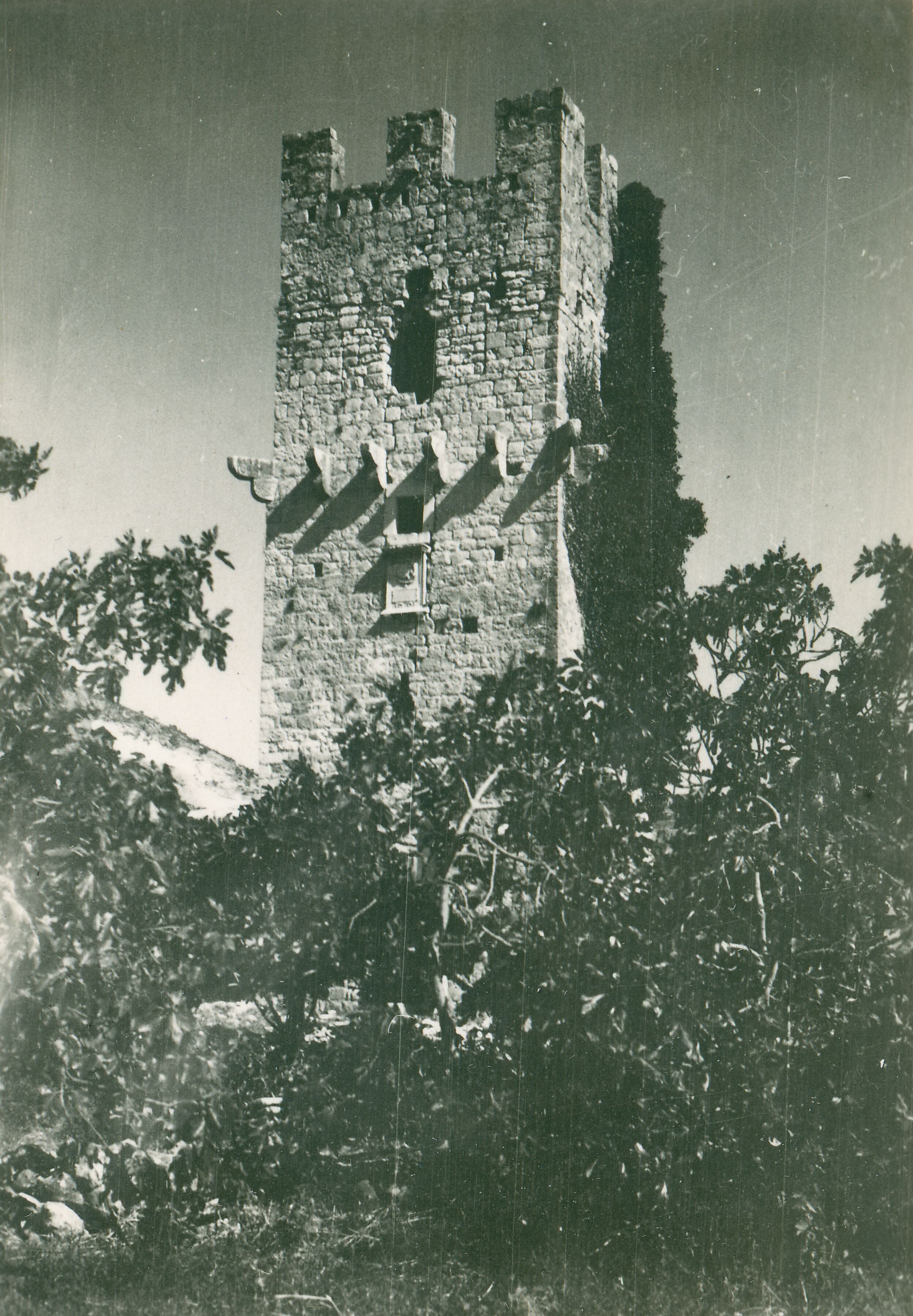 Većeslav Henneberg, Seget - Kula Statileo