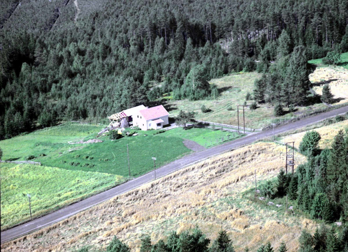 Widerøes Flyveselskap A/S, FLYFOTO FJELLHAUG, ROMEDAL