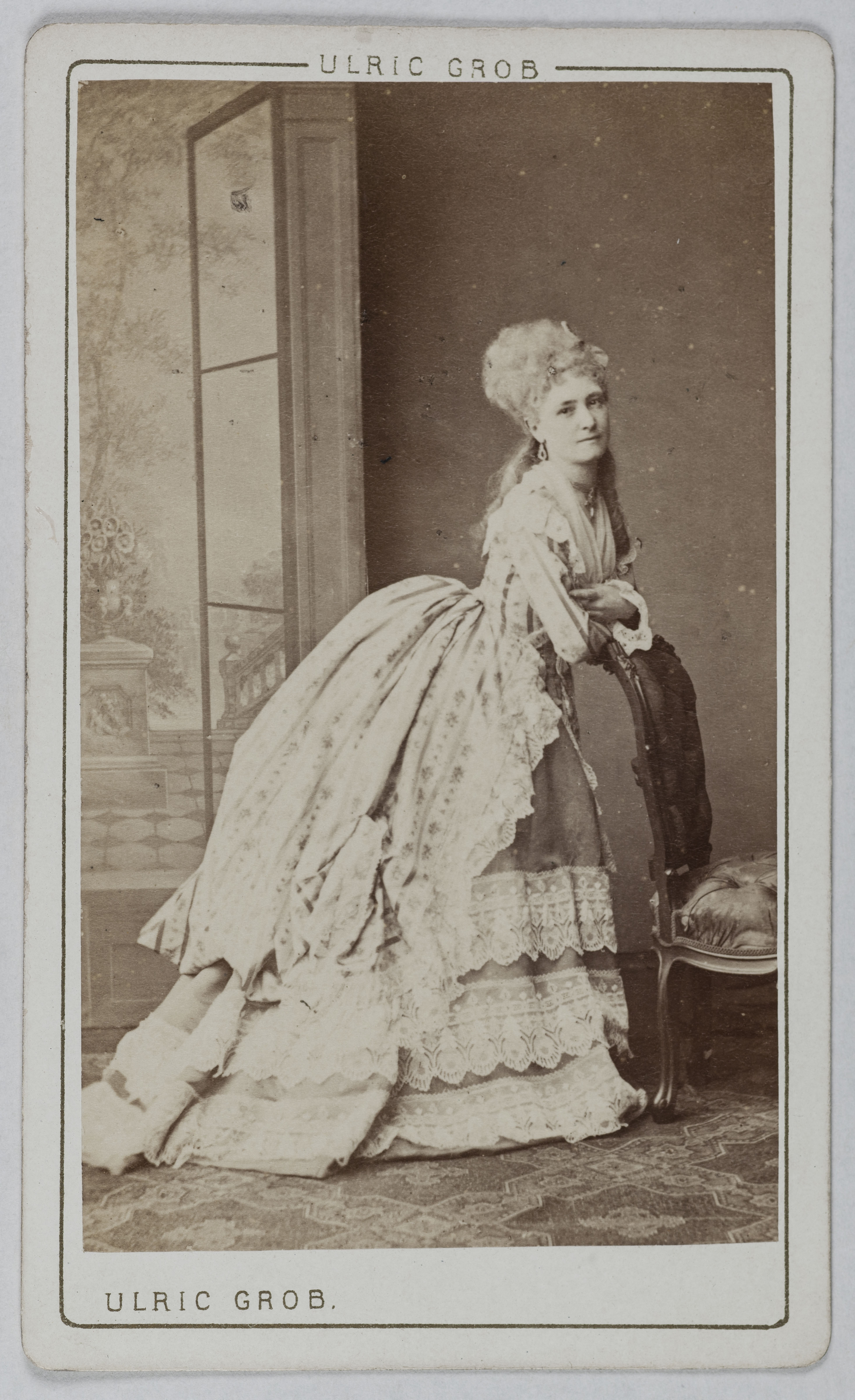 Ulric Grob, Portrait d'Emma Fleury (épouse Franceschi), (1837- ), (actrice à la Comédie française)