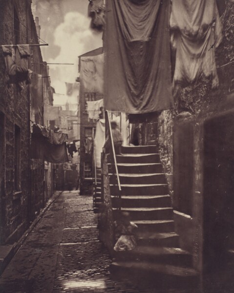 Thomas Annan, Close, No. 193 High Street.