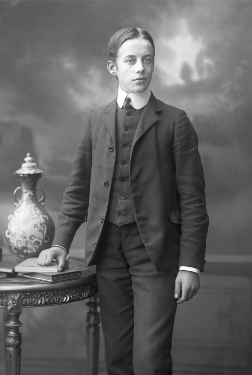 Gustav Borgen, NFB.48206