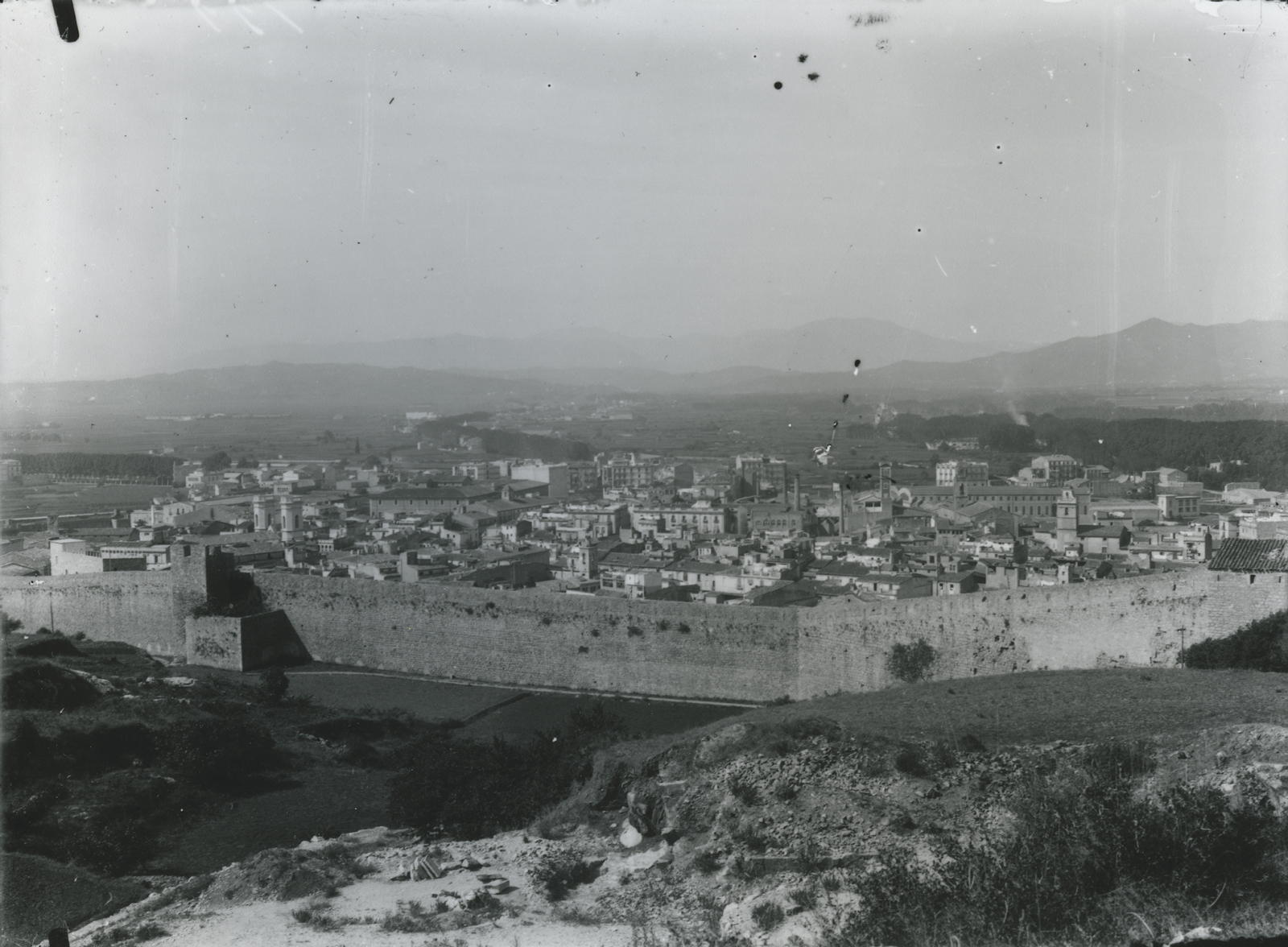 Josep Thomas Bigas, [Vista de la ciutat des de les Pedreres]