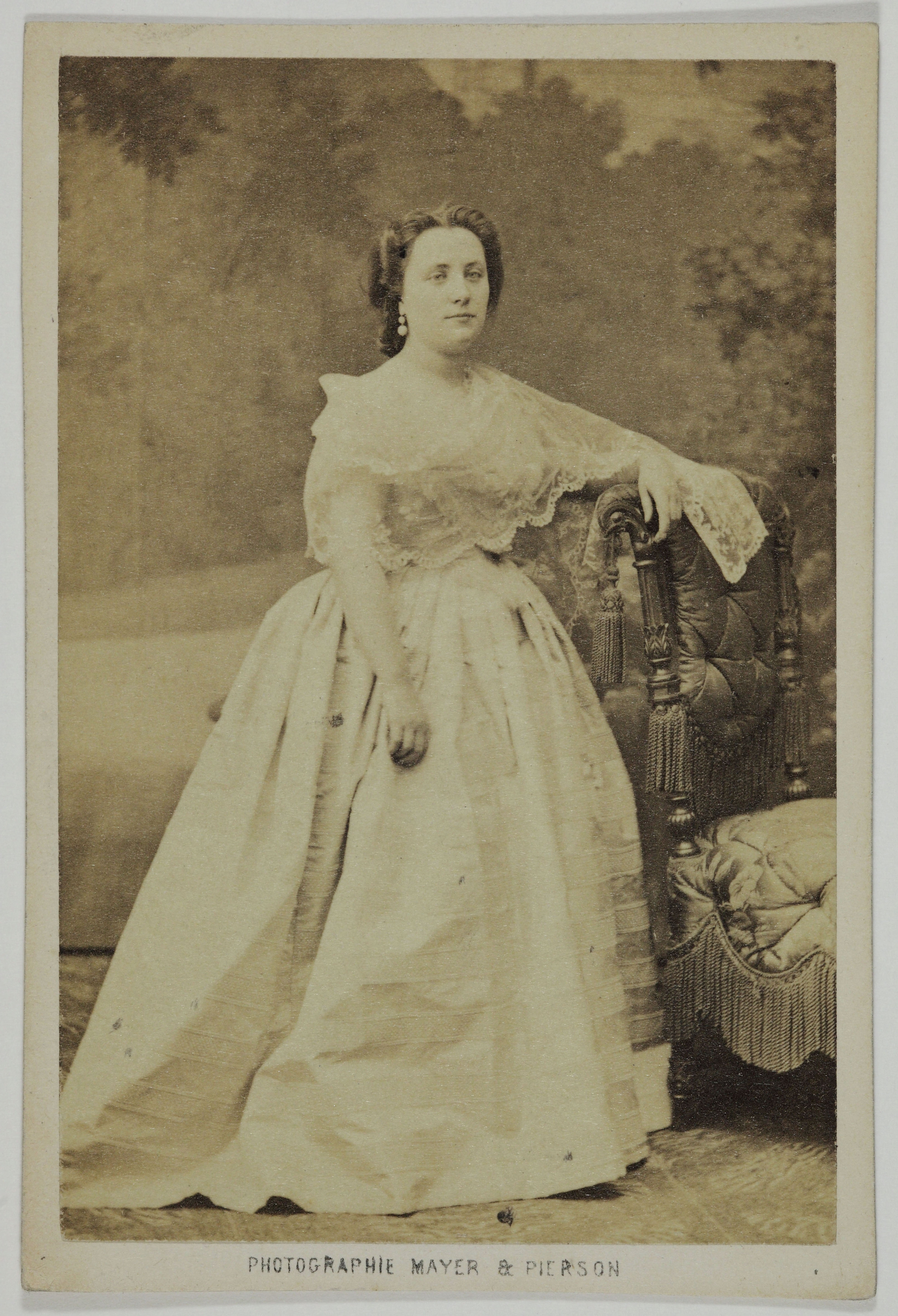 Mayer Frères et Pierson, Portrait d’Abingdon, Louise, Charlotte, (Abingdon – Legaigneur), (actrice)