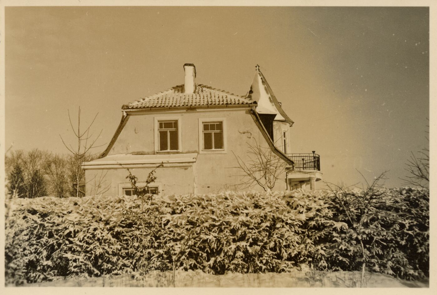 Nežinomas fotografas, Ivanauskų vasarnamis Obelynėje žiemą