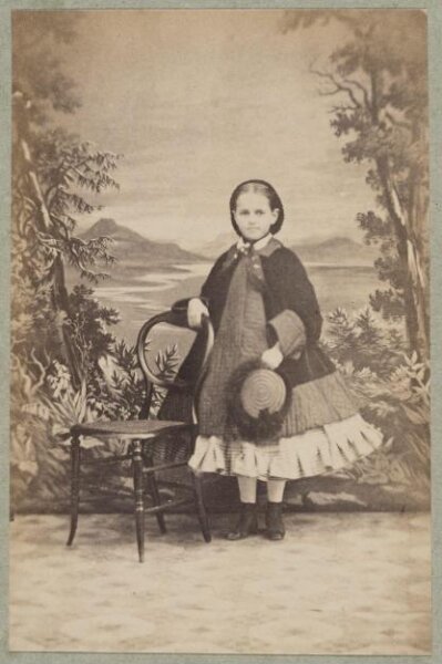 Unknown, Carte-de-visite photographs (32). Four photographs  are dry mounted on each sheet.