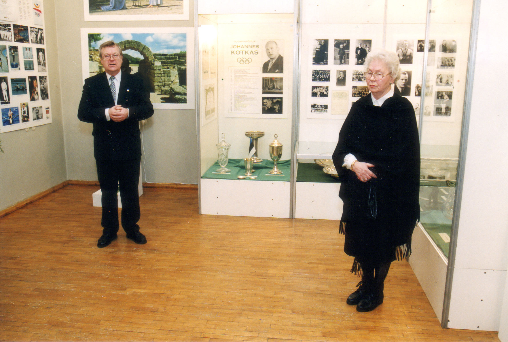 Aldo (author) Bones, John Eagle 85. opening of exhibition dedicated to the anniversary