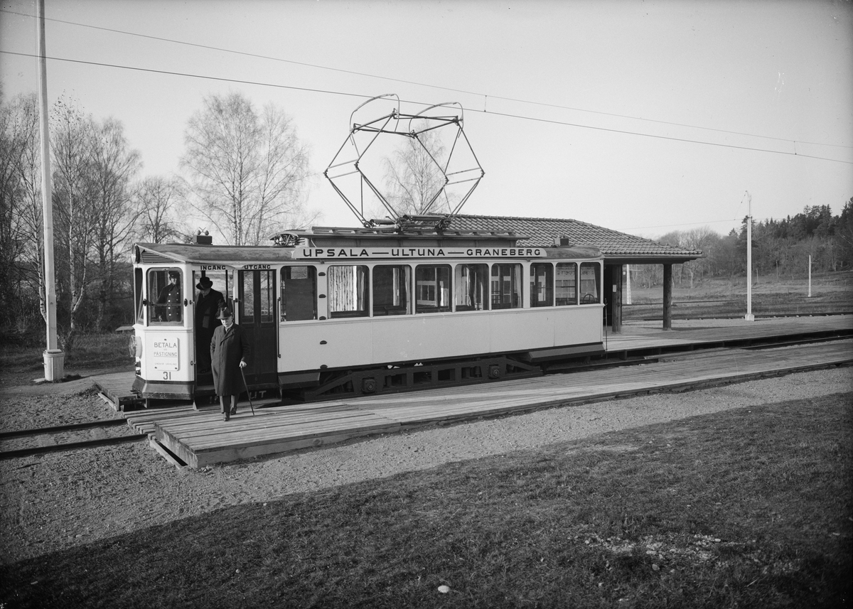 Paul Sandberg, Spårvagn på Granebergslinjen, ändstationen vid Graneberg, Uppsala augusti 1928