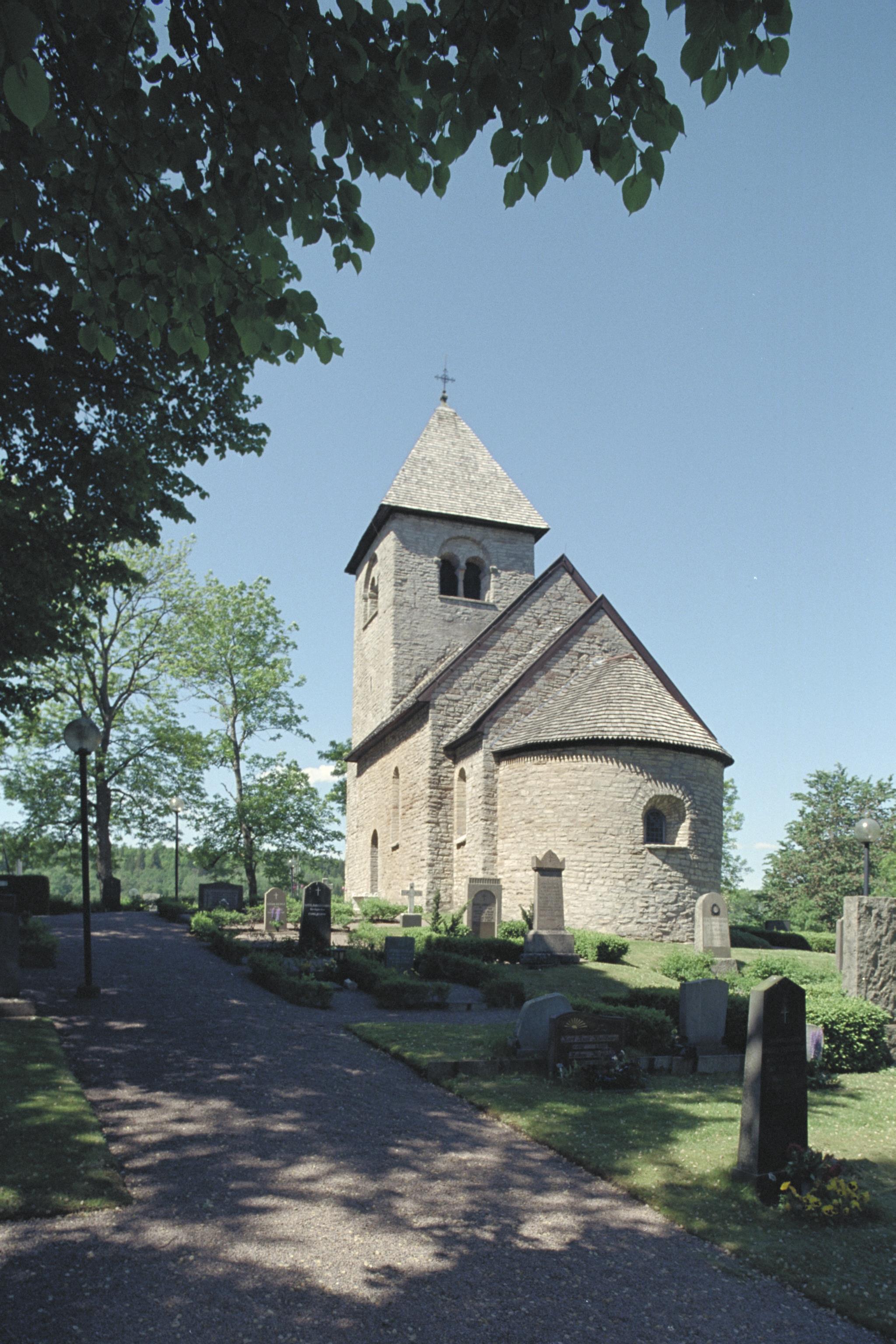 Bengt A Lundberg, Våmbs kyrka