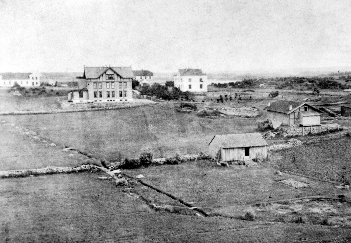 Anno Domkirkeodden, HAMAR PIKESKOLE, HAMAR LÆRERSKOLE, HOLSET GÅRD