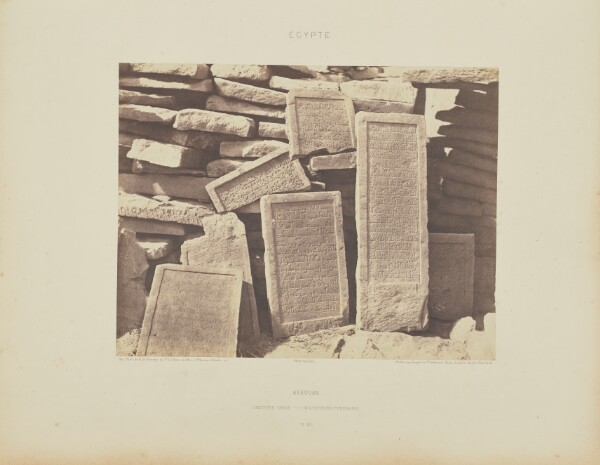 Félix Teynard, Assouan. Cimetière Arabe - Inscriptions Funéraires