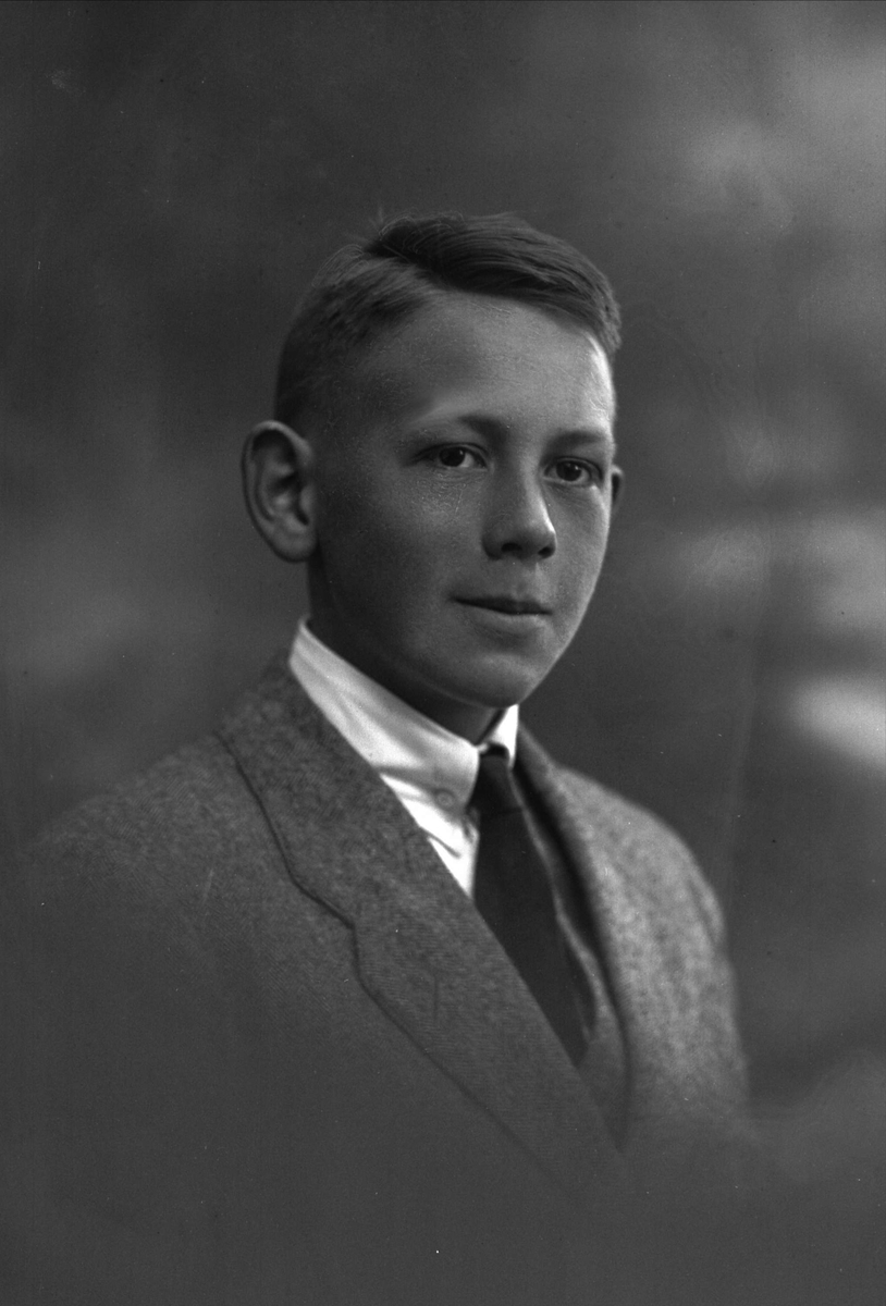 Gustav Borgen, NFB.49248