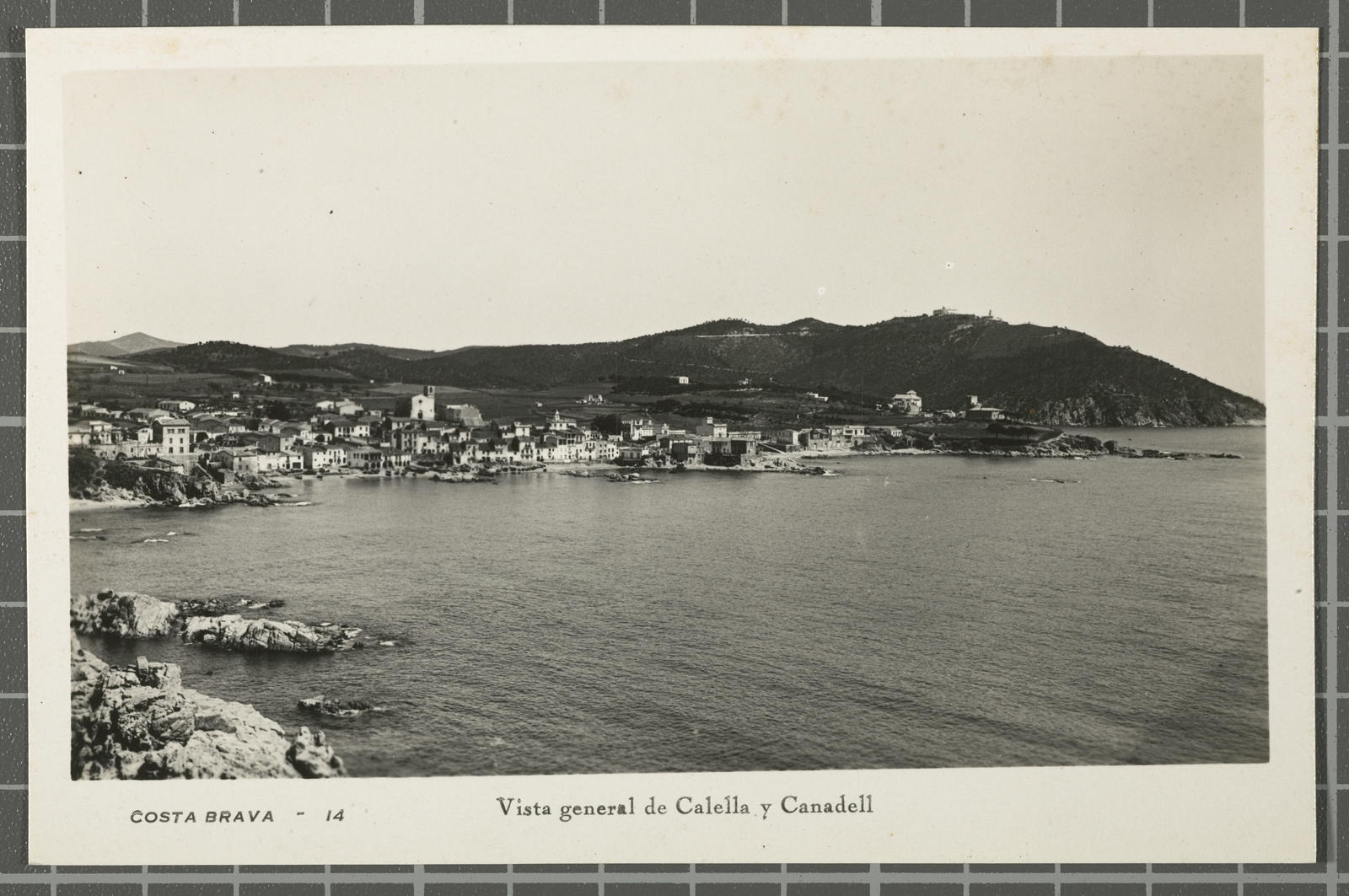 Desconegut, Costa Brava - 14 Overview of Calella y Canadell